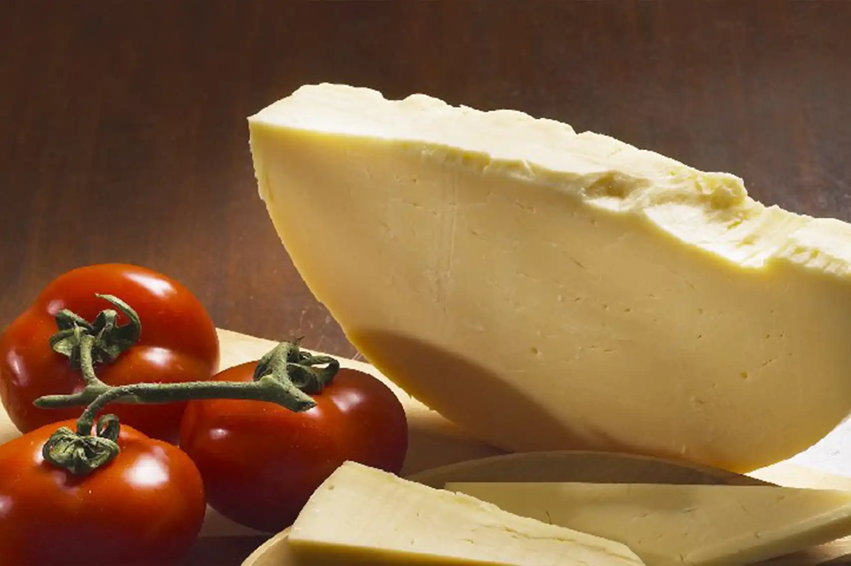 what is provolone cheese
