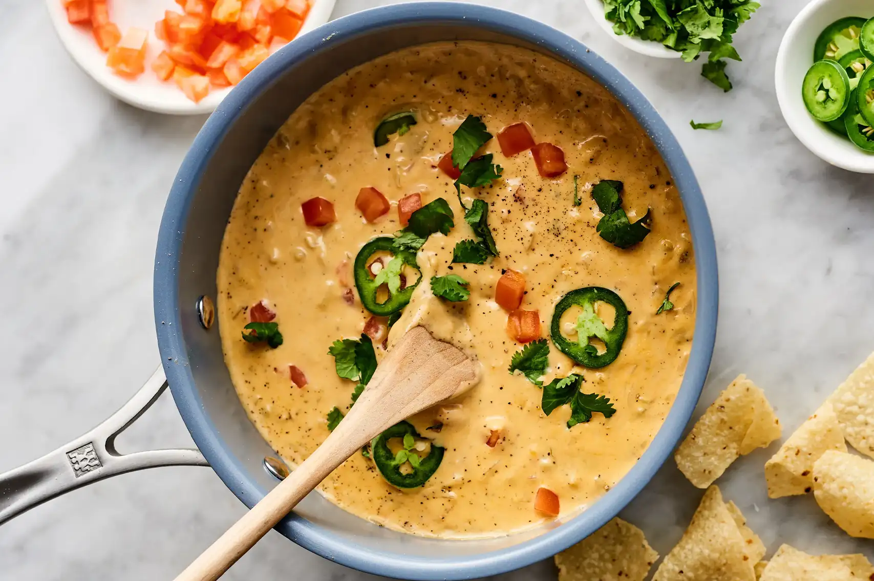 how do you make queso cheese dip