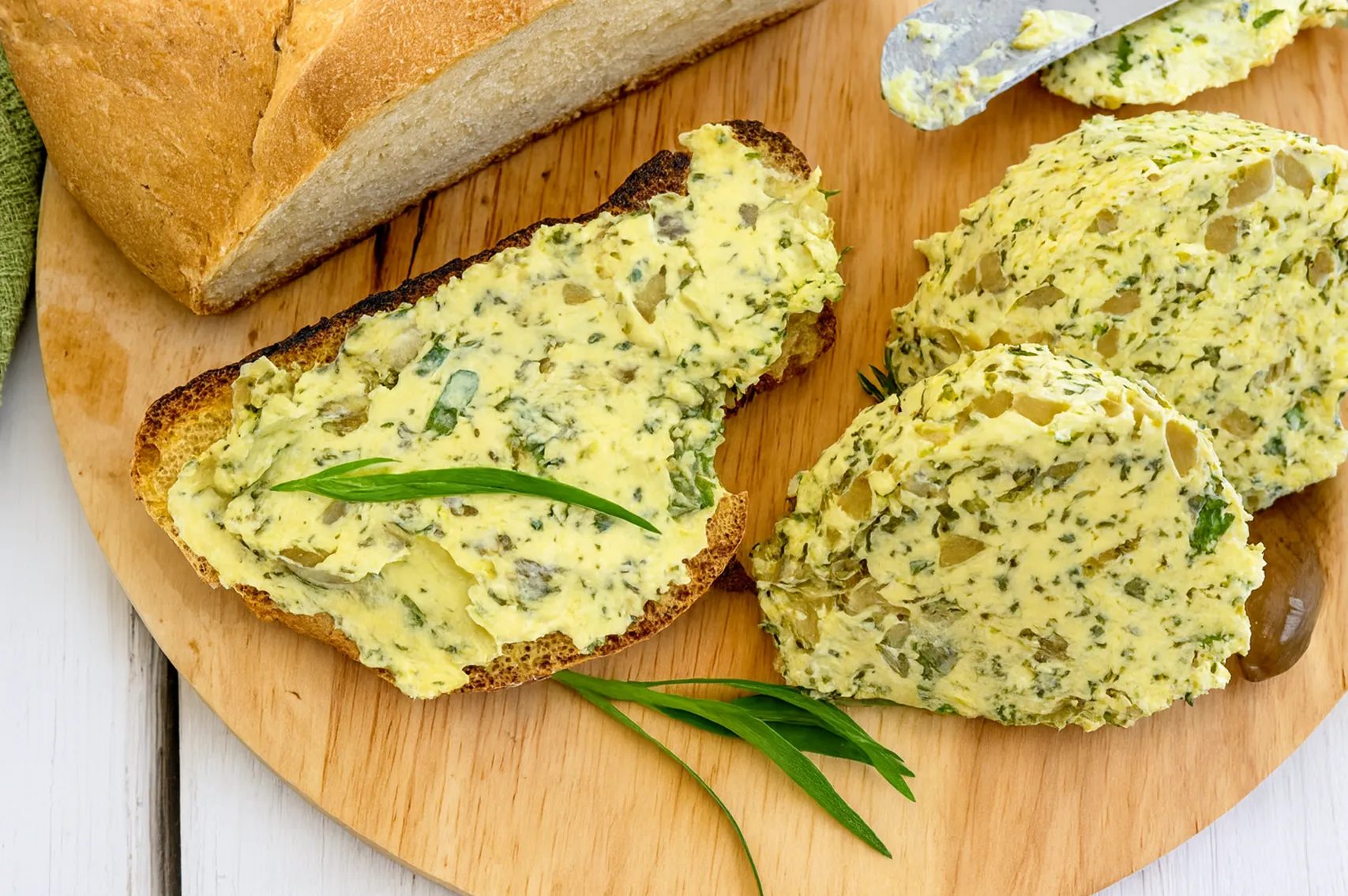 easy homemade garlic butter