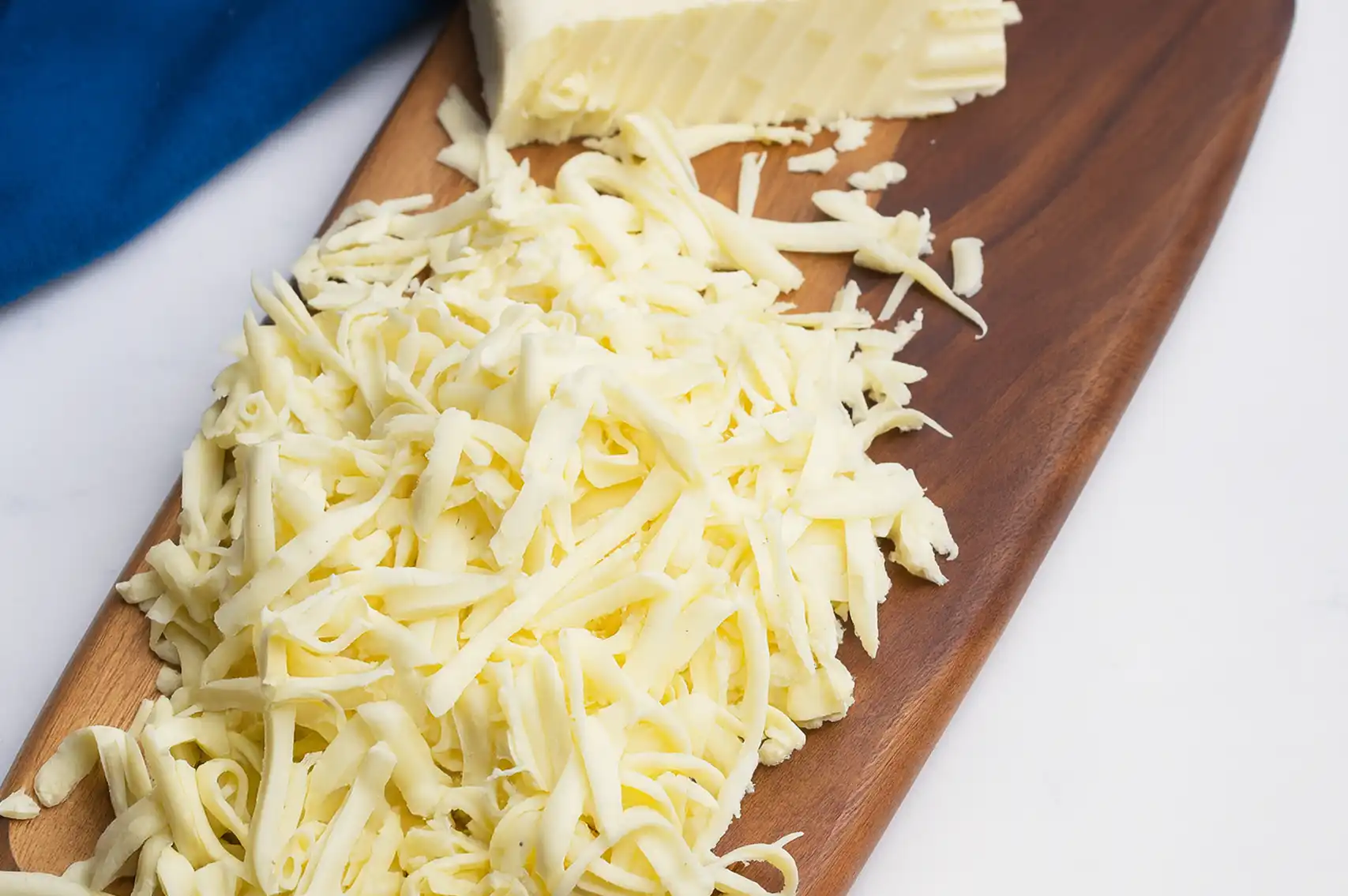 how to make cheese pizza at home