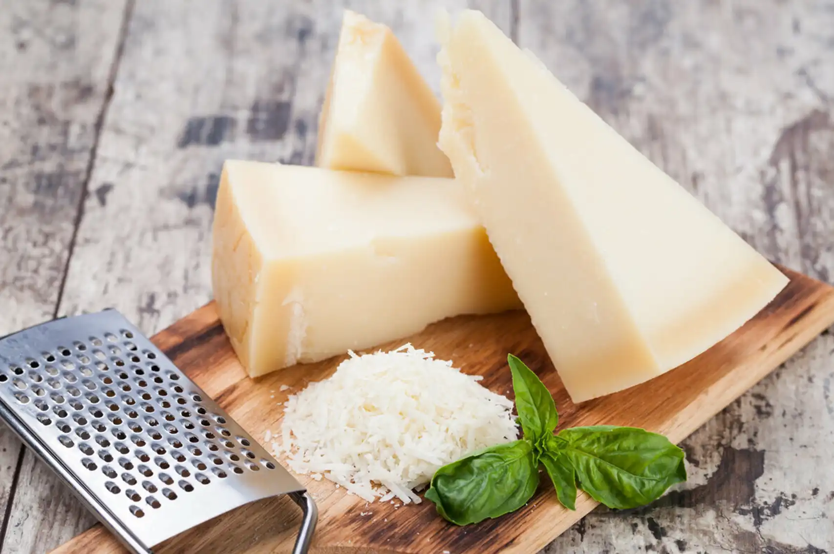 what is the healthiest cheese