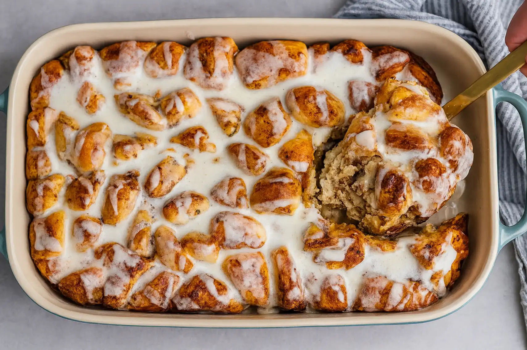 recipes with canned cinnamon rolls and cream cheese