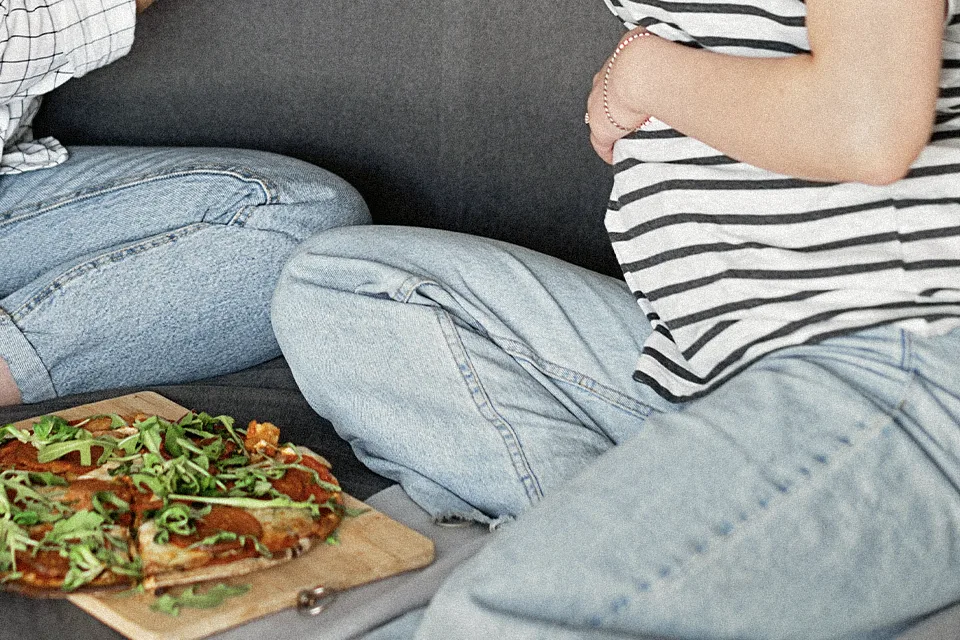 بارداری و خوردن پیتزا