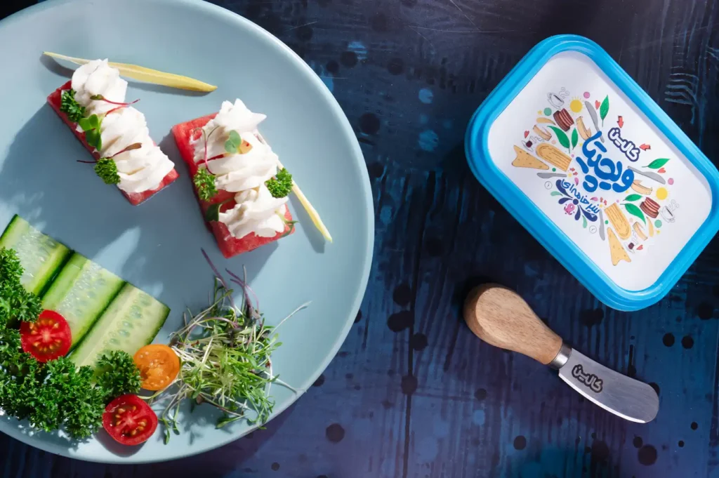 فرق پنیر لبنه و پنیر خامه‌ای