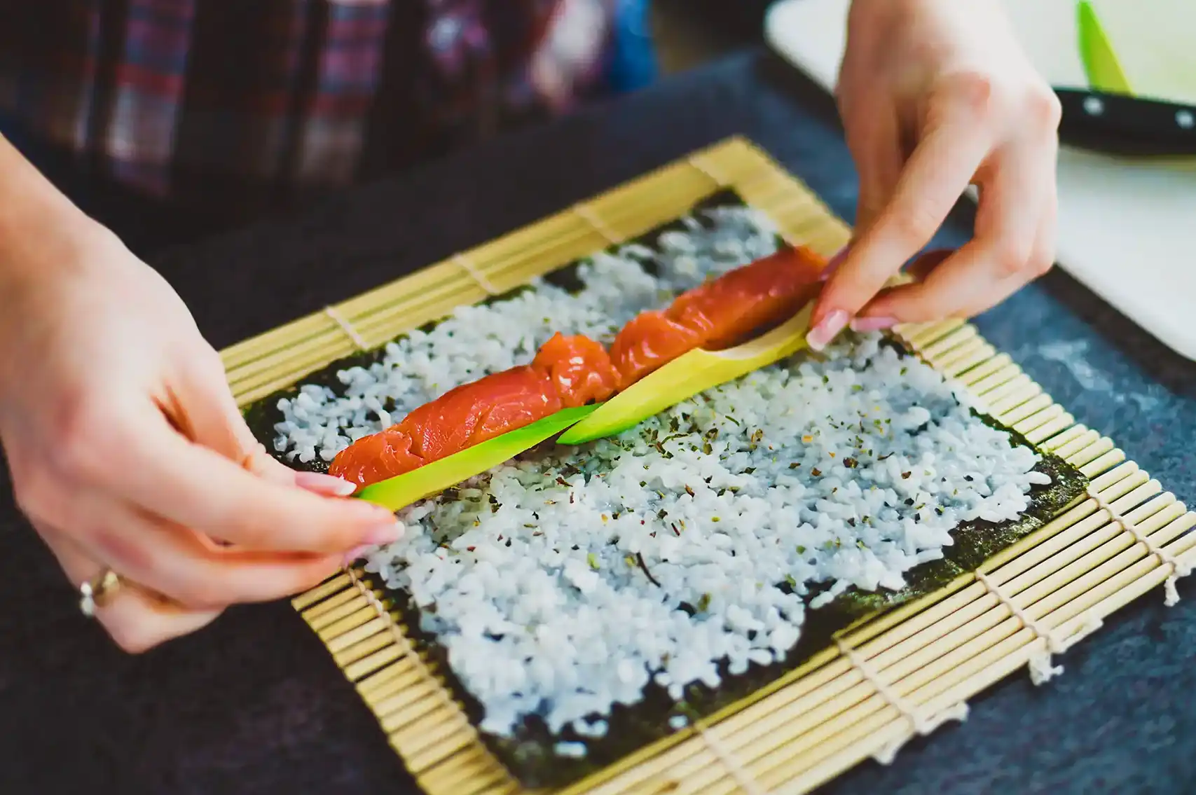 طرز تهیه سوشی