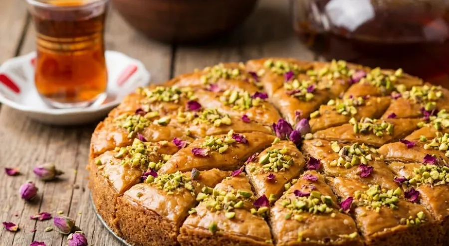طرز تهیه کیک باقلوا